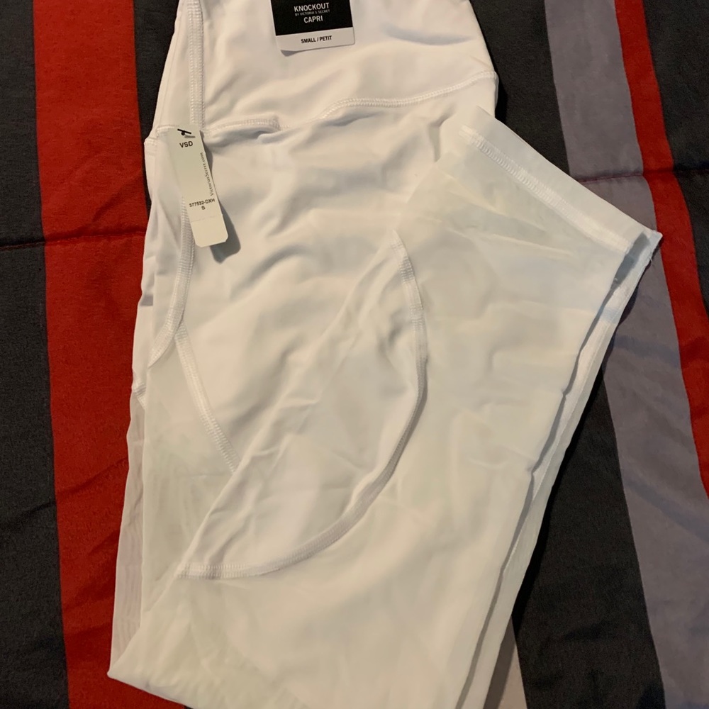 Victoria’s Secret leggings